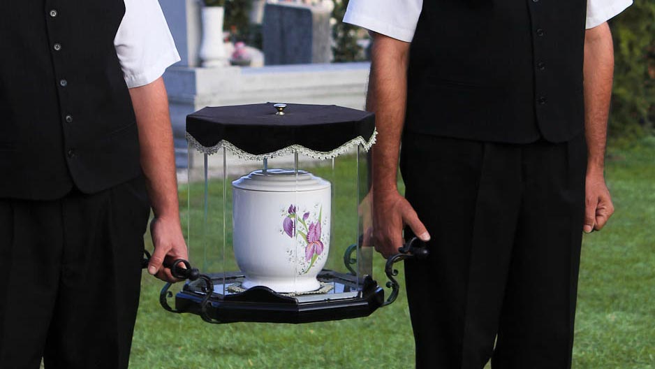 urnás temetés